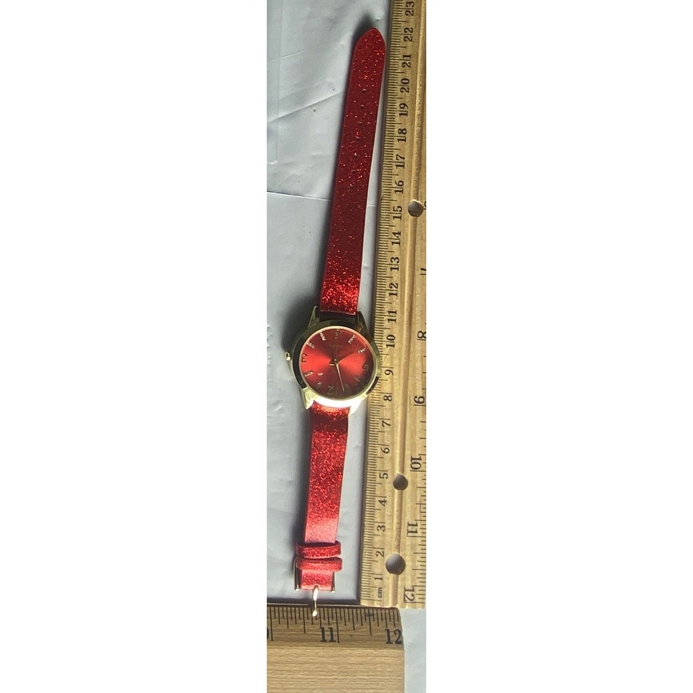 Women's Red Glitter Band Analog Quartz Wristwatch Gold‎ Tone Case